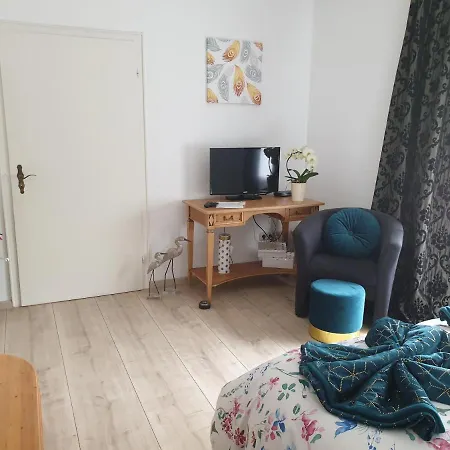 Marumparkblick 2 Modern * Бад-Зобернхайм